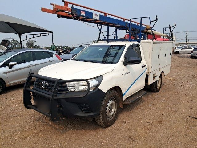 TOYOTA HILUX 2.8 SR4X4 CS CHASSI 16V ANO  2018/2018