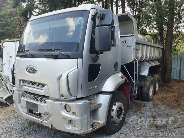 FORD CARGO 2423 6.7 I6 TURBO ANO 2012