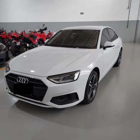 AUDI A4 2.0TFSI, ANO ANO 2022/2023